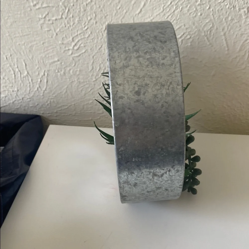 Artificial plat decoration piece